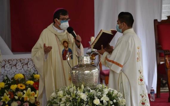 Realizan misa crismal de manera virtual en la catedral del “Señor de Tabasco”