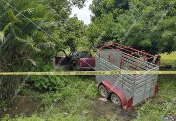 Ejecutan a presuntos huachicoleros en la Cárdenas-Coatzacoalcos