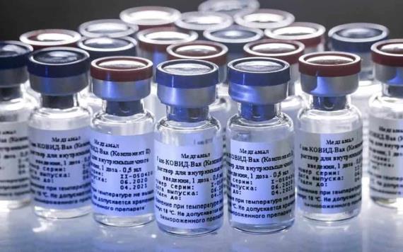 Rusia distribuye primer lote de vacuna contra covid