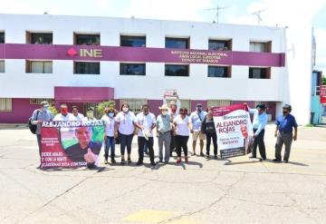 Equipo de Alejandro Rojas toman el INE Tabasco