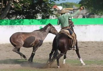 La tradición de los hombres a caballo nunca morirá