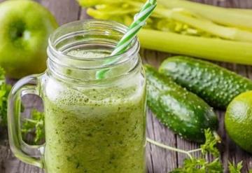 Prueba este jugo verde que te desintoxica por dentro y se nota por fuera