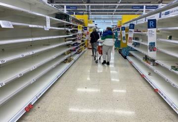 Por segunda ola de COVID-19 en Londres, surgen compras de pánico