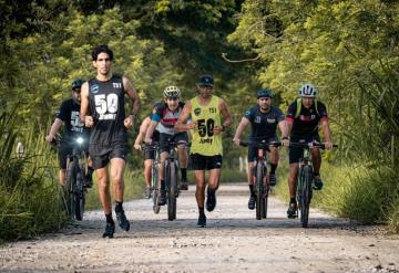 Jimmy Muñoz, un aficionado de las carreras, celebró sus 50 años corriendo 50 km