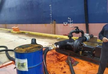 Encuentran toma clandestina en ductos de Pemex en Cárdenas