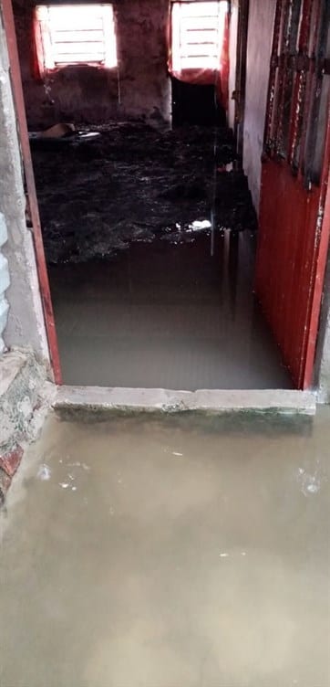 Más de 30 viviendas inundadas en colonia Villas las Flores, Jonuta