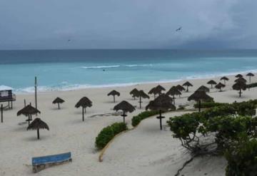 Estas actrices viven horas de angustia, vacacionaban en Quintana Roo y les pidieron evacuar el hotel