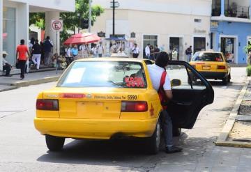 Se rehúsan a renovar unidades; obsoletos, pero así circulan los taxis