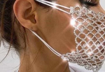 Accesorios para complementar tu look con cubrebocas