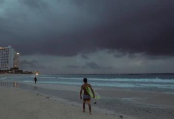 ‘Zeta’ toca tierra en Tulum