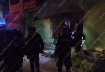 Arde casa en gaviotas sur, intentan el rescate de los integrantes de una vivienda