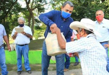 Carlos Pérez Jasso supervisa zonas de riesgo por inundación en Emiliano Zapata