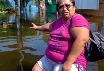 ‘Que sea lo que Dios quiera’: Doña Carmen, afectada por inundación