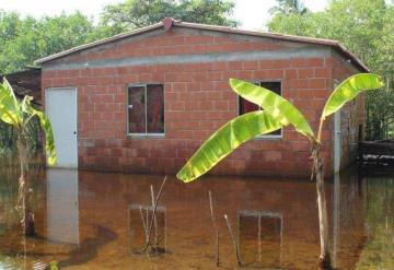 Alerta Bienestar por falsa gestión para afectados por inundaciones