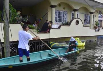 Reportan 899 localidades afectadas y 8 muertos por inundaciones en Tabasco