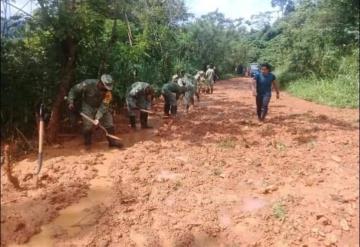 Se suma Guardia Nacional a liberación de camino en Noypac, Tacotalpa 