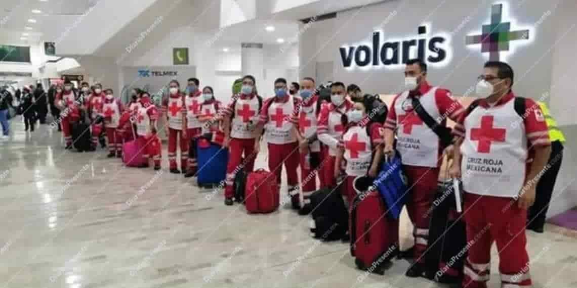Especialistas de Cruz Roja Mexicana llegan para ayudar a damnificados de Tabasco