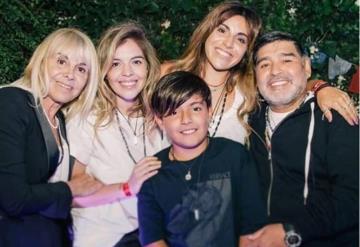 ¿Cuántos hijos deja Diego Armando Maradona?