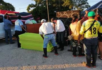 Personal militar adscrito a la 38 zona, llevan ayuda humanitaria