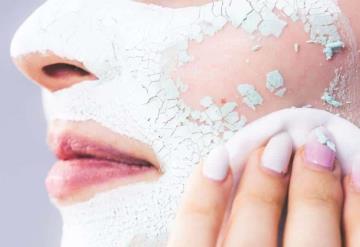 Olvídate de las manchas del rostro con estos exfoliantes naturales