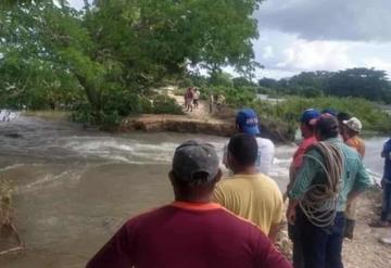 Mono Sagrado rompe carretera ejido Amatitán, incomunicados a más de 5 mil habitantes