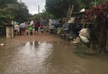 A 15 días de la inundación no pueden volver a sus hogares ¡Tenosique aún entre el agua!