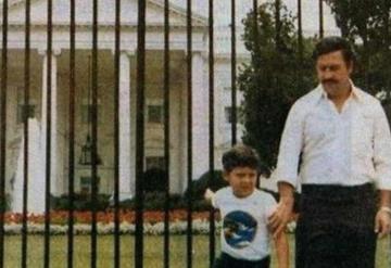 Pablo Escobar Gaviria se tomó una foto con su hijo en la Casa Blanca