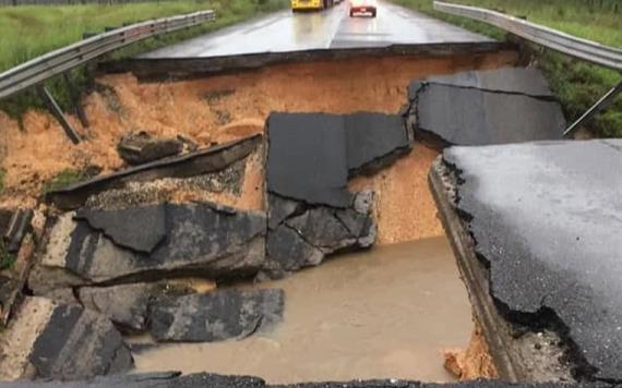 Arrancará programa de atención inmediata de caminos y puentes que resultaron dañados en Tabasco