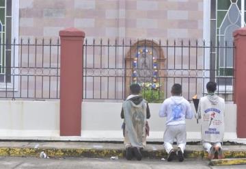 Llegan peregrinos Guadalupanos con fe y sana distancia