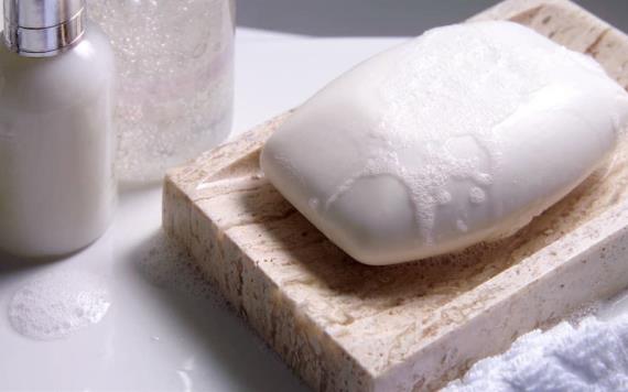 ¿El jabón que utilizas para el cuerpo puede servirte para el rostro?