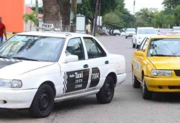 La Unión de Taxis Amarillos de Centro informa de sus horarios y servicios.