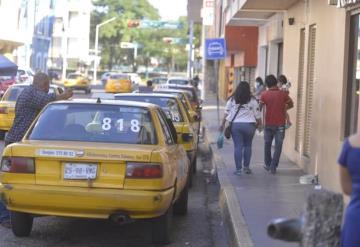 Entra en vigor nueva ley; se acabaron los taxis colectivos