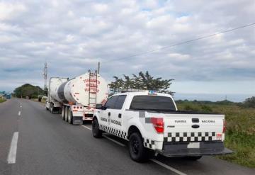 Guardia Nacional incauta 42 mil litros de huachicol en Huimanguillo