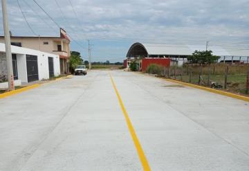 Lista construcción con pavimento de la Avenida Arboleda en Emiliano Zapata