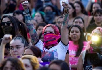 Marcha de mujeres por el 8 de marzo