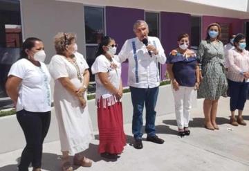 Inauguran casa de atención de la mujer en Centla