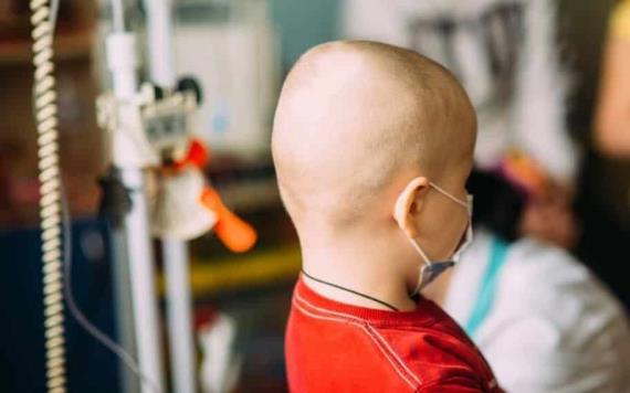 IMSS mantiene abasto de medicinas para niños con cáncer