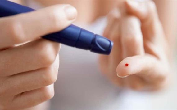 Ayuda a nivelar el azúcar en la sangre y reducir niveles de insulina: Dieta keto