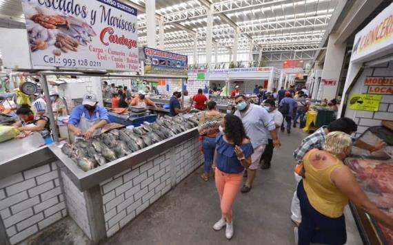 Bajas ventas de pescados y mariscos en el “Pino Suárez”