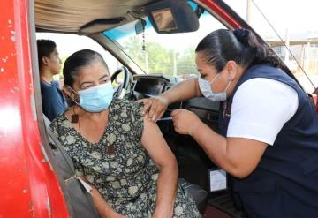 Inició sin contratiempos la jornada de vacunación en Macuspana