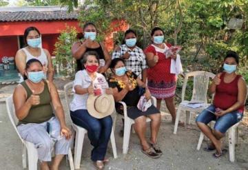 Martha Osorio Broca, visitó este sábado la ranchería González primera y segunda sección