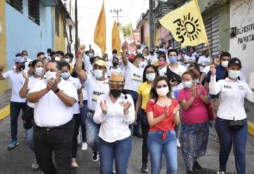 Garantizamos bienestar para las mujeres de Centro: Manuel Andrade