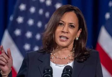 México recibe de Kamala Harris expediente de EEUU del caso Ayotzinapa