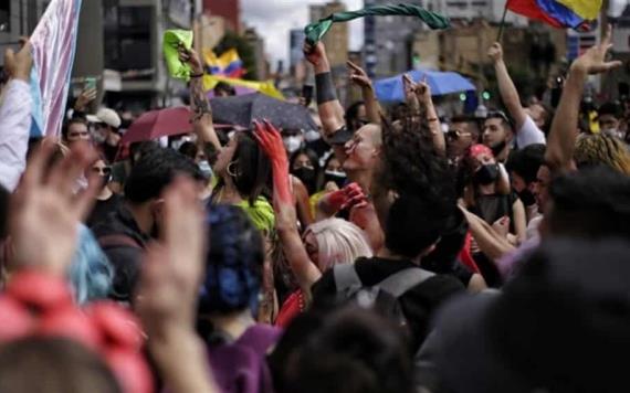 Nuevos disturbios en Bogotá dejan más de 80 afectados y lesionados