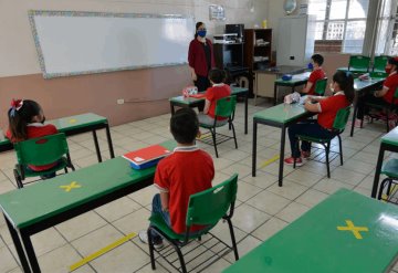 Estados detiene regreso a clases presenciales; 12 las reanudarán hasta ciclo escolar 2021-2022