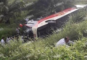 Familiares de lesionados en accidente en la Villahermosa- Escarcega agradecen al TUM por la ayuda