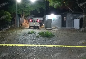 Dejan cuerpo decapitado en granja de pollos Bachoco en Cárdenas 