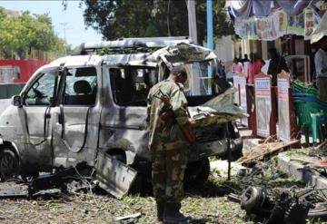 Ataque suicida deja 10 muertos en Somalia