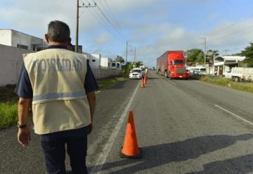 Transportistas tabasqueños denuncian el cobro de cuotas ilegales 