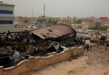 Sube a 64 los muertos por un incendio en un hospital COVID-19 en Irak